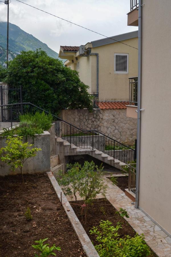 Seagull Apartments Kotor Buitenkant foto